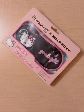 Hello Kitty The Creme Shop Silky Sleep Mask Eye Mask